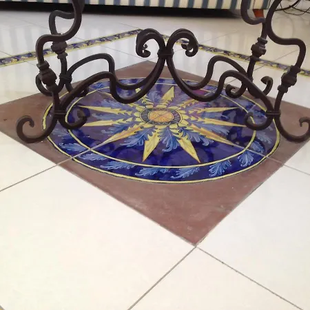 Δωμάτια σε οικογενειακή κατοικία Palazzo Ivana *